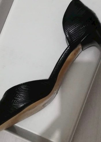 Nine West Siyah Yılan Desenli Stiletto - Görsel 3