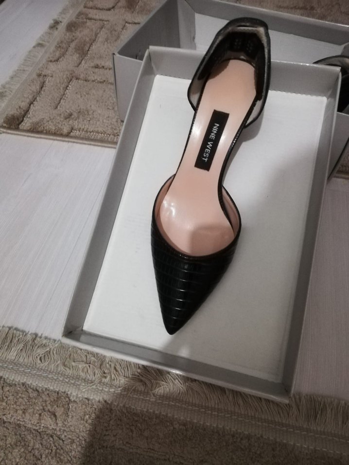 Nine West Siyah Yılan Desenli Stiletto - Görsel 2