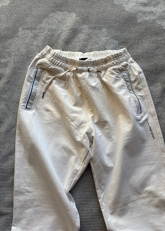 Beyaz eşofman - Görsel 3