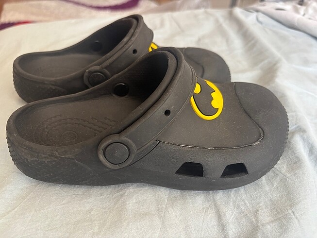 3 lü crocs batman crocs 36 numara - Görsel 3