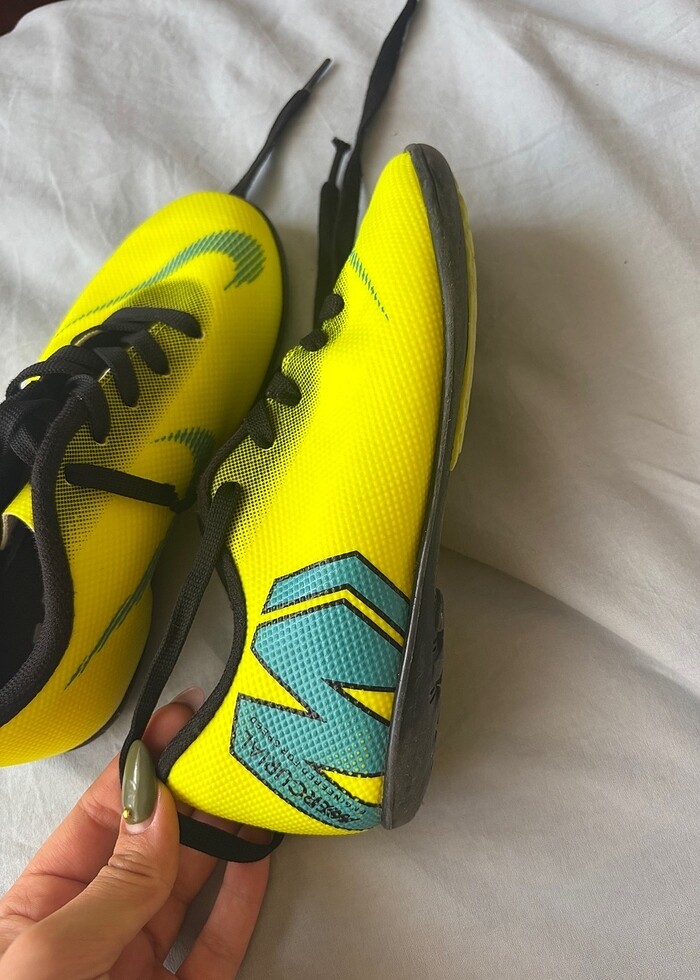 Erkek çocuk nike krampon - Görsel 3