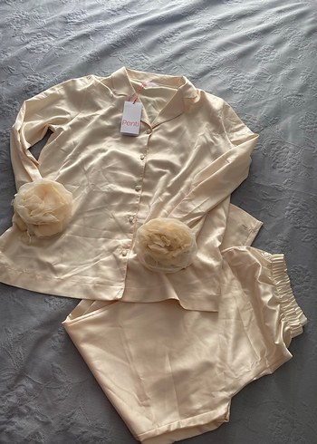 Saten Penti Pijama Takımı