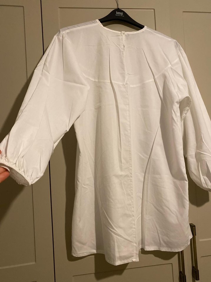 Kadın Beyaz Pilili Gömlek - Görsel 2