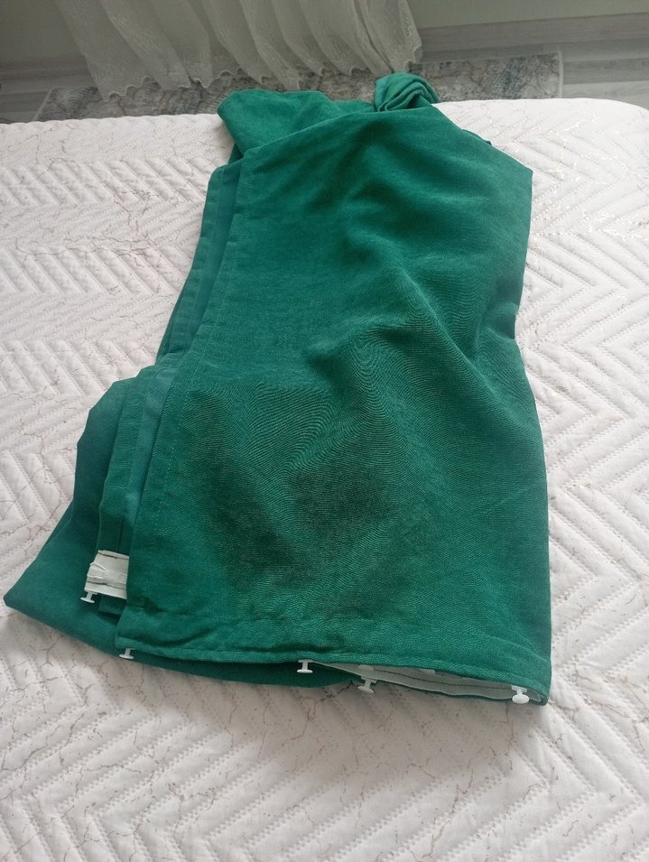 4adet fon perde cok temiz bi ürün tasinacagim icin satiyoru - Görsel 3