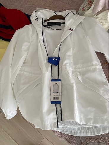 l Beden beyaz Renk Tommy yagmurluk