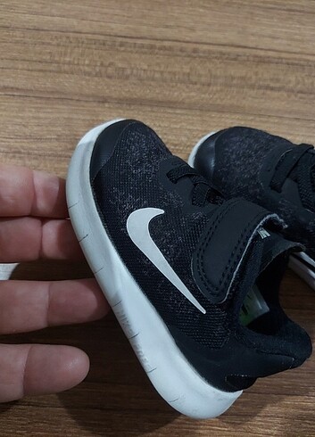 22 Beden siyah Renk Nike 22