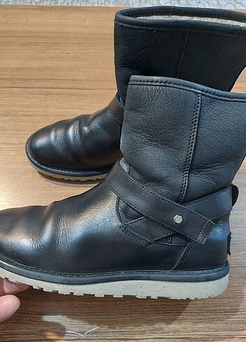37 Beden Ugg 37