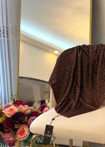 A KALİTE İTHAL FENDİ EŞARP - Görsel 2