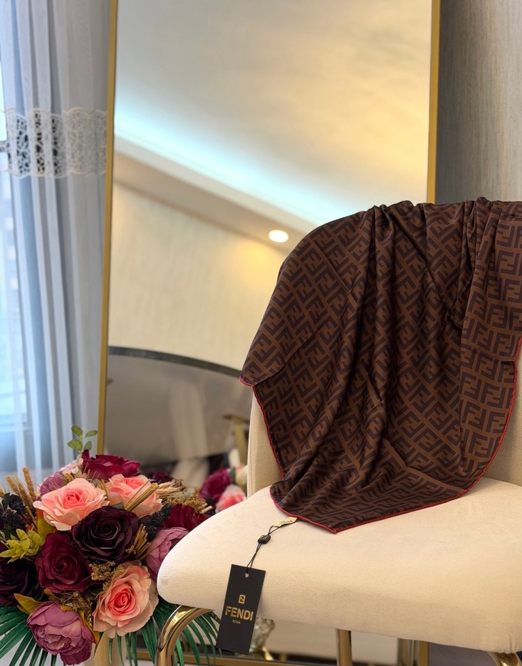 A KALİTE İTHAL FENDİ EŞARP - Görsel 2