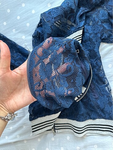 Twist Twist dantelli hirka
