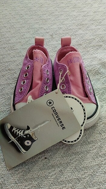 Orjinal Converse kız bebek ayakkabısı