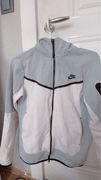Nike tech takım M beden
