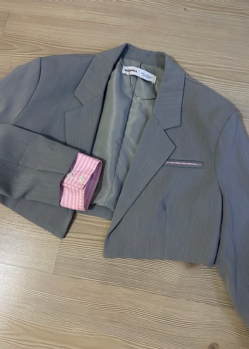 m Beden bershka crop fit blazer ceket