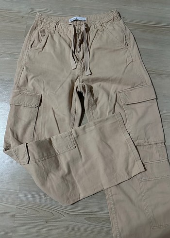 s Beden BERSHKA AYARLANABİLİR KARGO PANTOLON