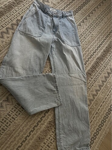 PULL&BEAR JEAN