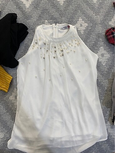 Beyaz boncuklu bluz - Görsel 2