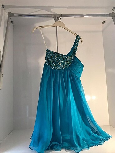 Oleg Cassini Mini Gece Elbisesi