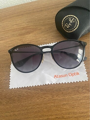 Ray-Ban Güneş gözlüğü