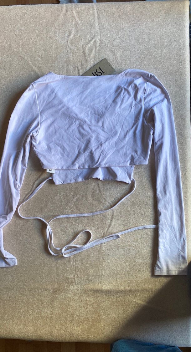 Beyaz uzun kollu ip detaylı crop - Görsel 2