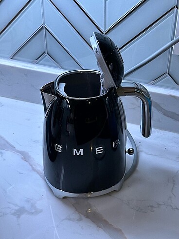 Beden Smeg kettle