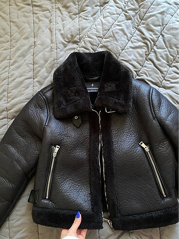 Stradivarius suni kürklü biker ceket