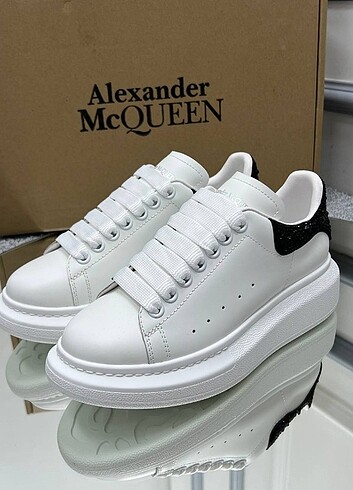 39 Beden Alexander McQueen Ayakkabı 