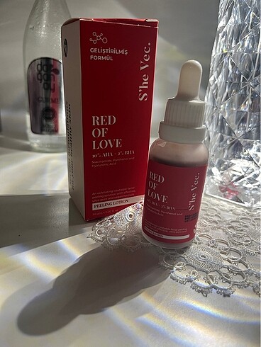 Beden Renk Kırmızı serum