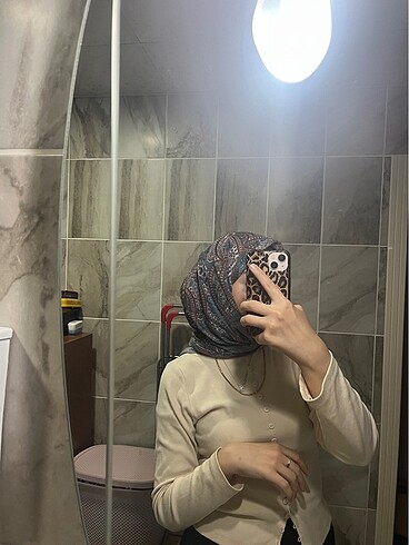 Etnik desen eşarp
