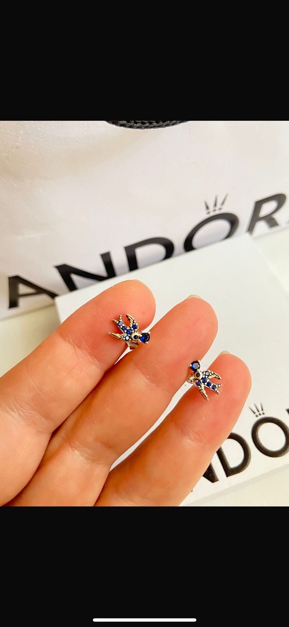 Klasik Şıklık Mavi Boncuklu Mini Küpe - Görsel 3