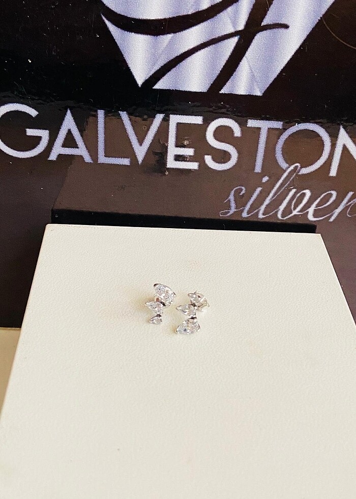 3 taşlı küpe - Görsel 2