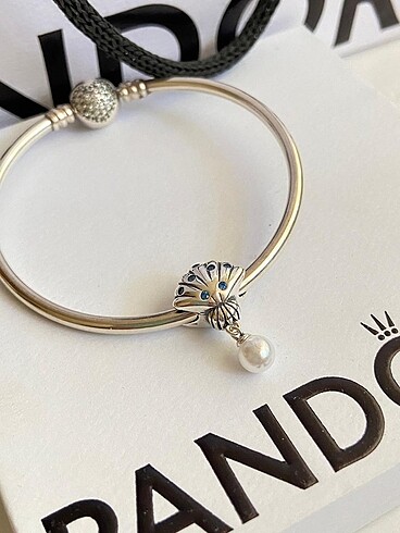 Pandora Deniz charm
