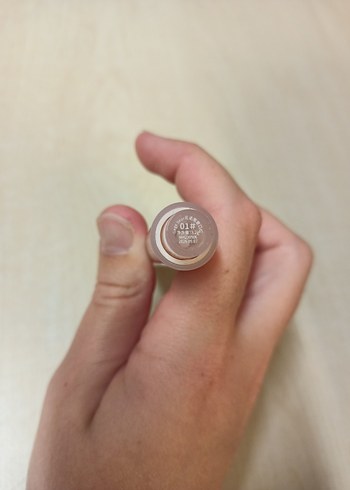 Kiko Gege Bear Flower Words Honey Lipstick Moisturizing Gloss