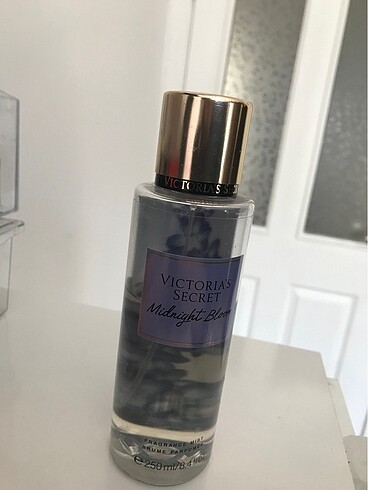 Victoria s Secret Midnight bloom vs