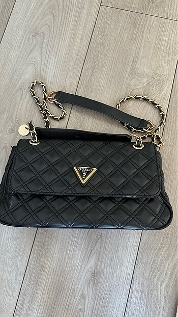 Guess çanta