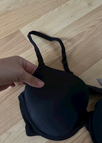 Penti Siyah Minimalist Gotik Sütyen