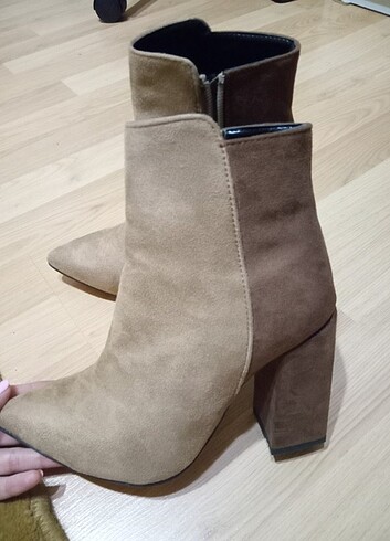 TOPUKLU KİSA BOT - Görsel 5