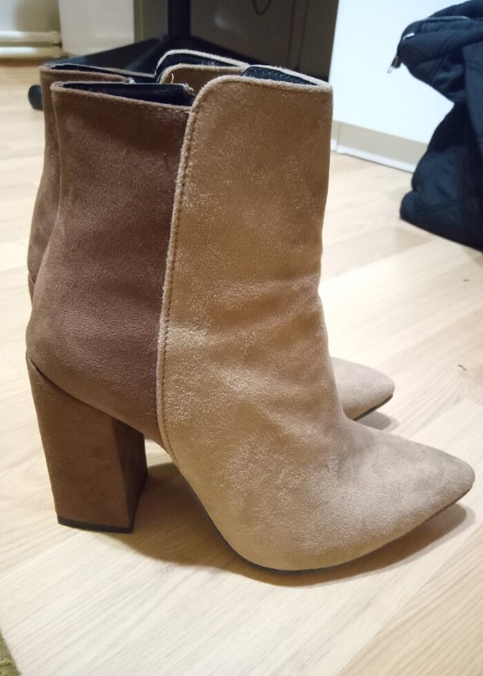 TOPUKLU KİSA BOT - Görsel 3