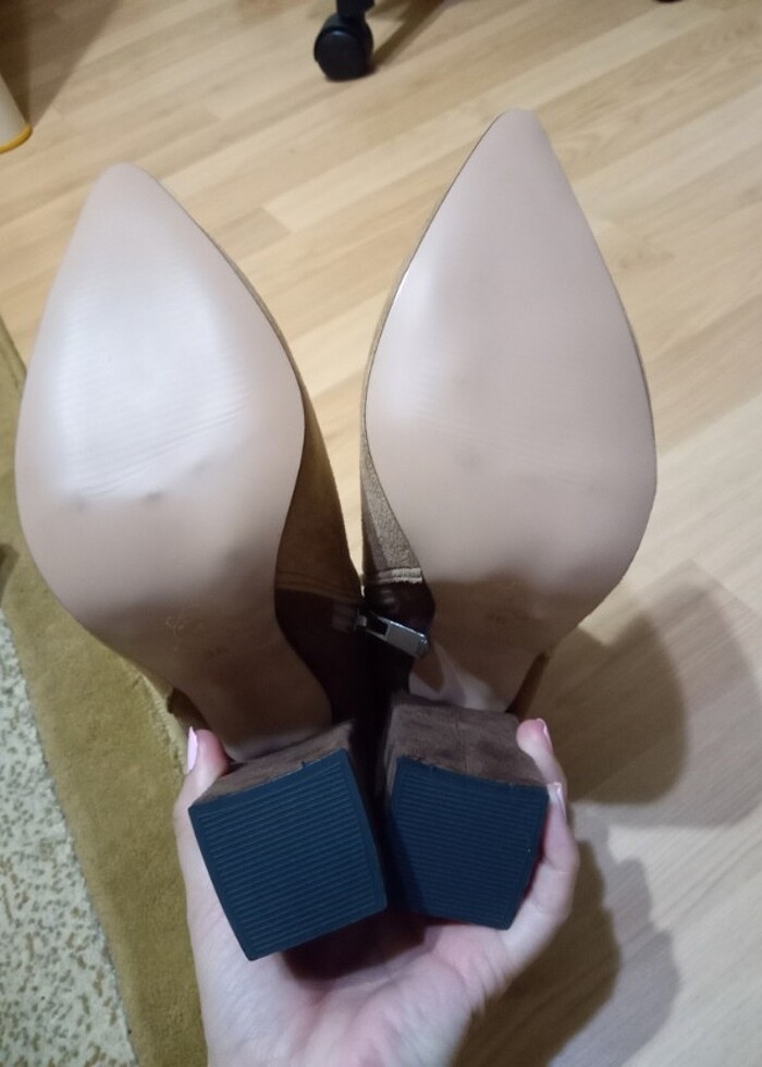 TOPUKLU KİSA BOT - Görsel 4