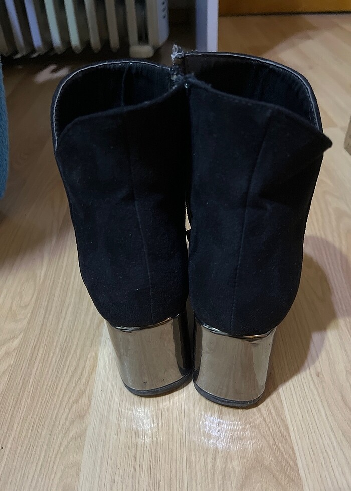 Topuklu Bot - Görsel 4