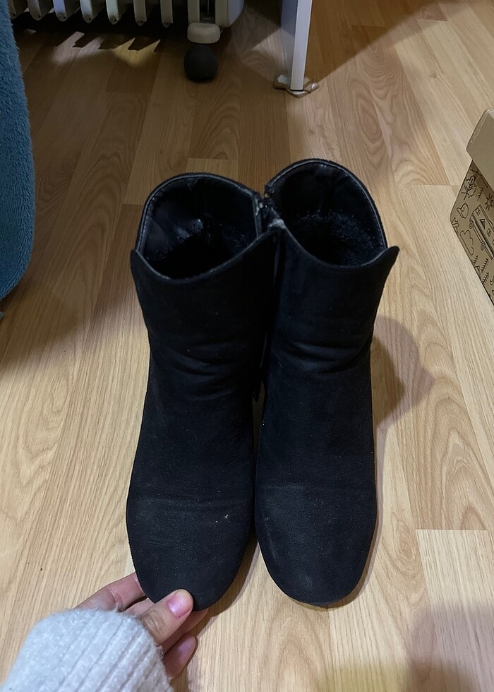 Topuklu Bot - Görsel 3