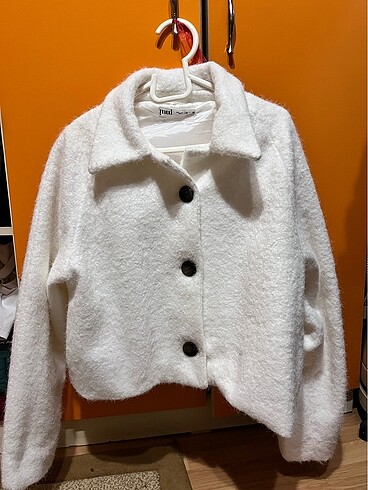 Zara Beyaz Mevsımlık ceket