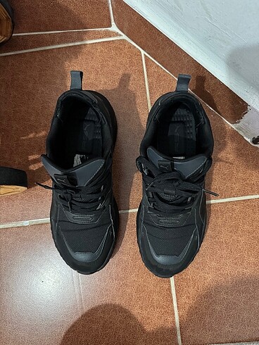 42.5 Beden Orjinal puma RS