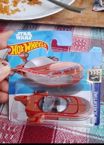 Parlak Kırmızı Hot Wheels Star Wars Oyuncak Araba