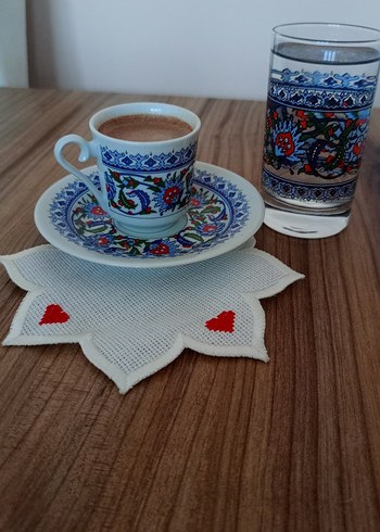 Kalp Motifli Beyaz Nakışlı Sunum Peçetesi - Görsel 4