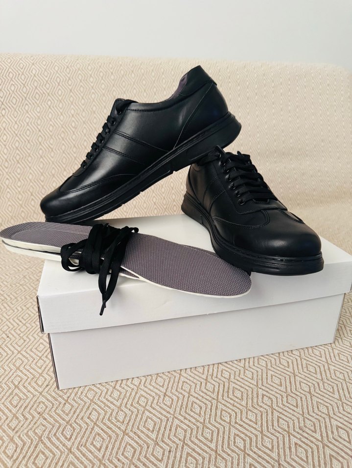 Siyah Ayakkabı Sıfır hiç kullanılmadı 43 Numara - Görsel 2