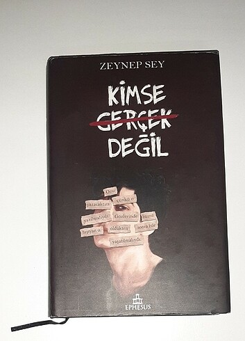 Kimse gerçek değil