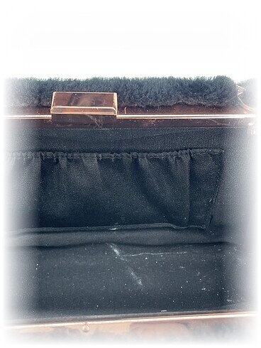 Beden PreLoved Clutch / Portföy %70 İndirimli.