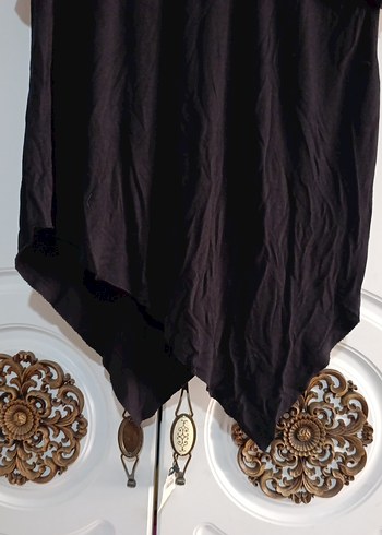 Siyah Dökümlü Tişört - Görsel 3