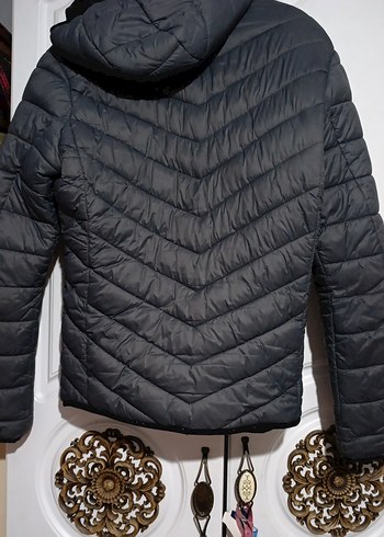 Gri Kapüşonlu Erkek Mont - Görsel 3