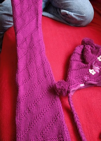 Nakışlı Pembe Örgü Çocuk Bere ve Atkı Seti - Görsel 4